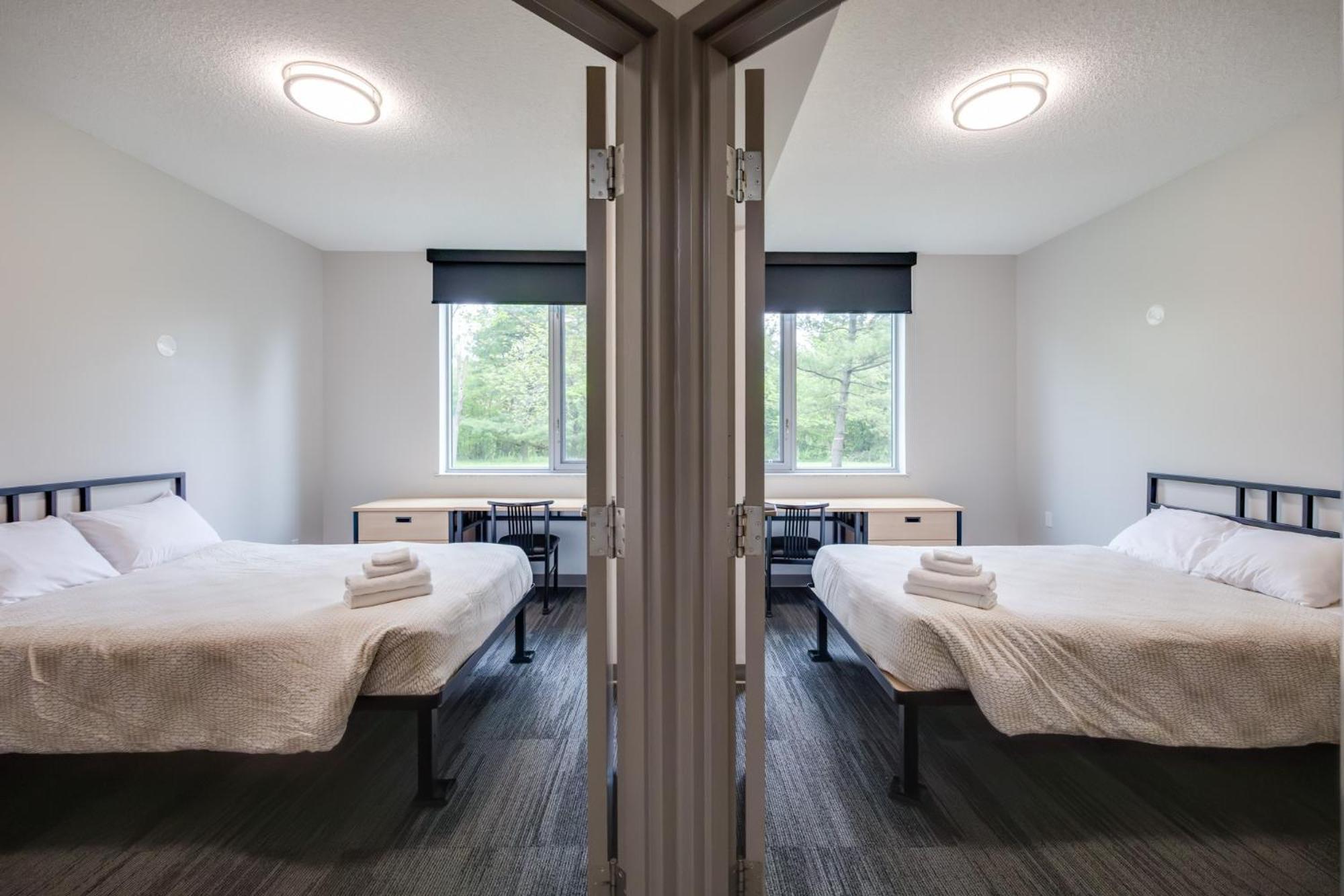 Residence&Conference Centre - Brampton Extérieur photo